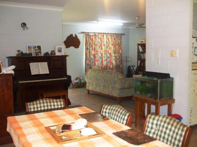 110 John Dory Street, Taylors Beach QLD 4850