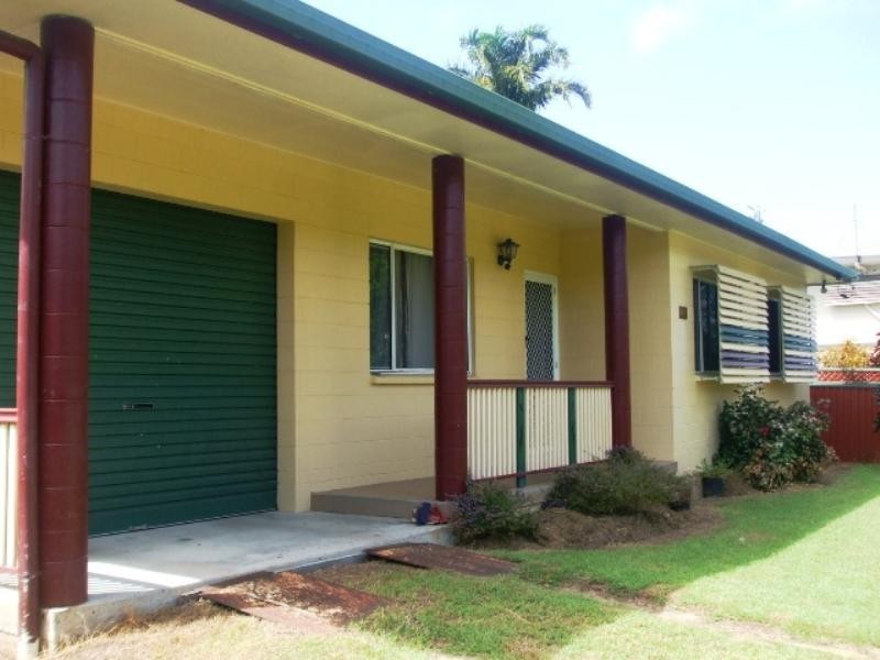 110 John Dory Street, Taylors Beach QLD 4850