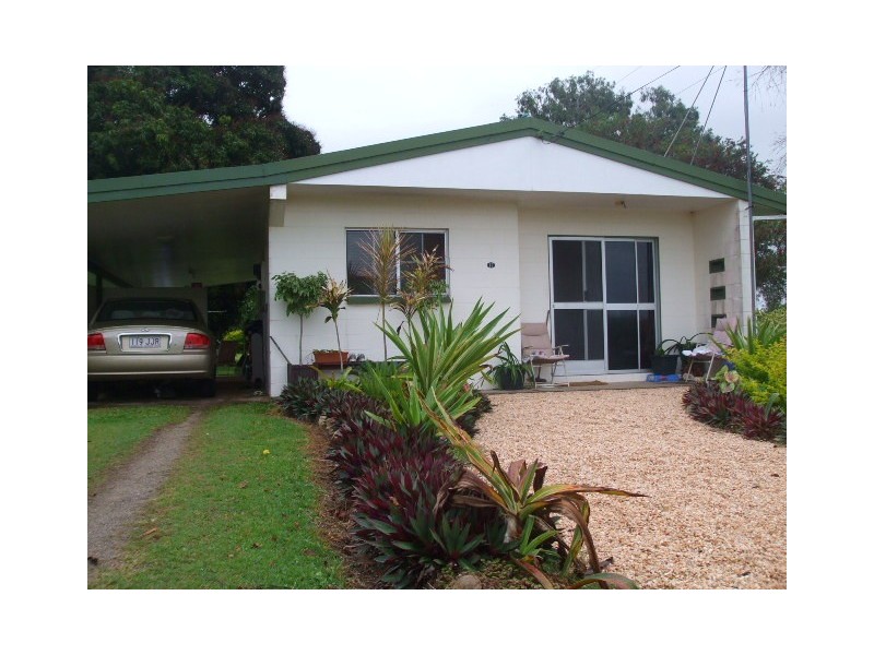 017 Mambrini Street, Halifax QLD 4850