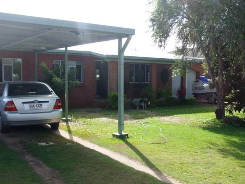 021 Barramundi Street, Taylors Beach QLD 4850