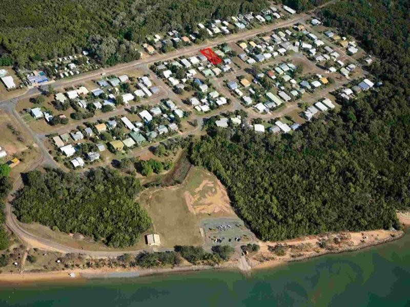 Taylors Beach QLD 4850