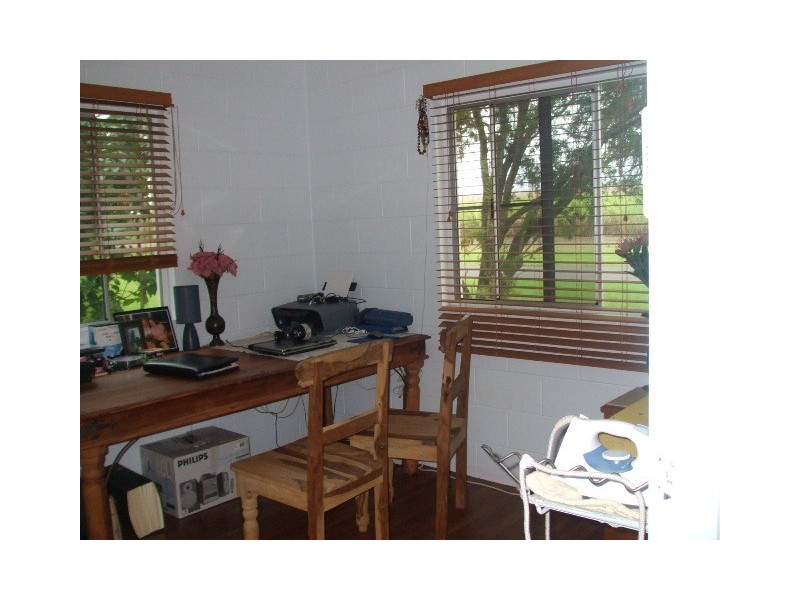 00017 Mambrini Street, Halifax QLD 4850