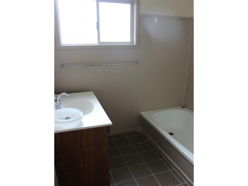 16 Garbutt Street, Ingham QLD 4850