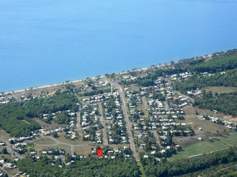 12 Grevillea Street, Forrest Beach QLD 4850