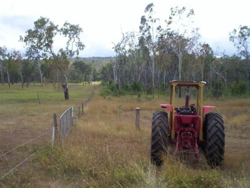 Mount Fox QLD 4850