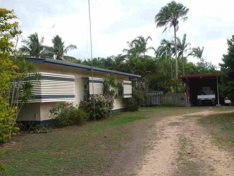 62-64 Leichhardt Street, Forrest Beach QLD 4850