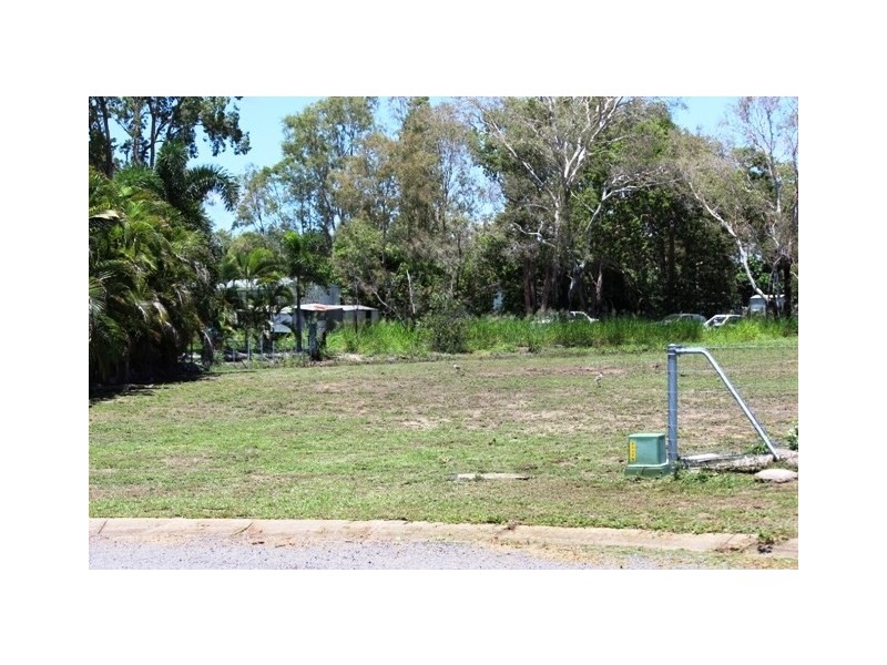 8 Baileyana Street, Forrest Beach QLD 4850