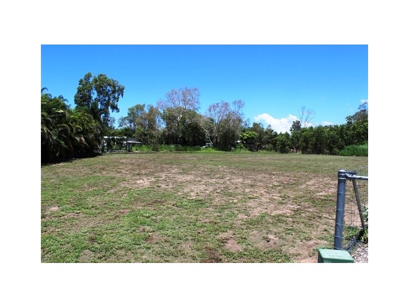 8 Baileyana Street, Forrest Beach QLD 4850