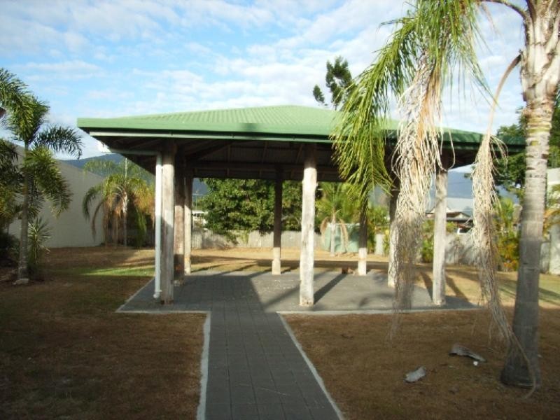 75 Victoria Street, Cardwell QLD 4849