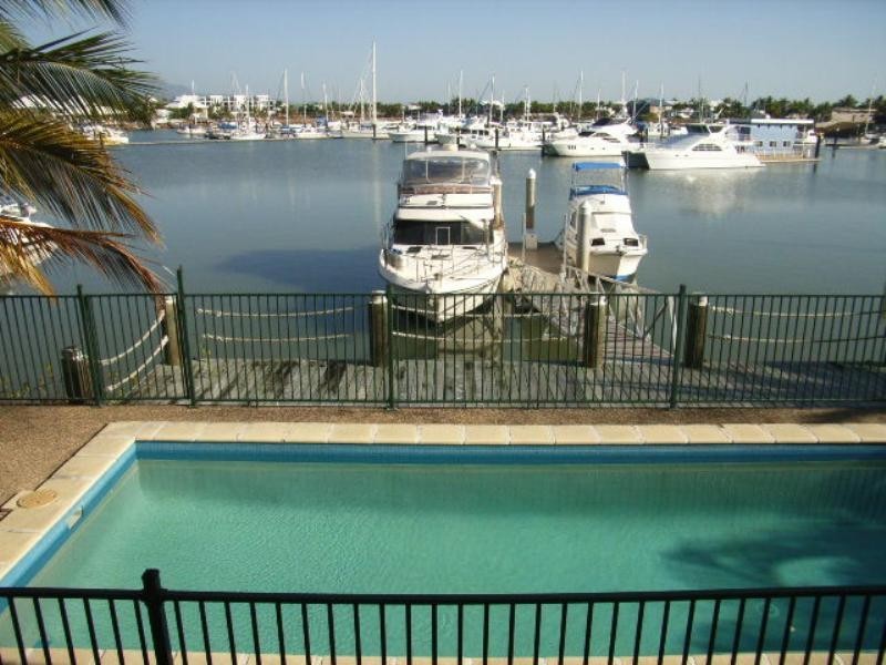 1/7 Allamanda Avenue, Cardwell QLD 4849