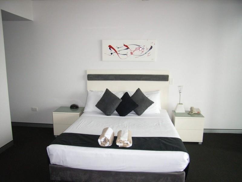 10-10 Poinciana Boulevard, Cardwell QLD 4849