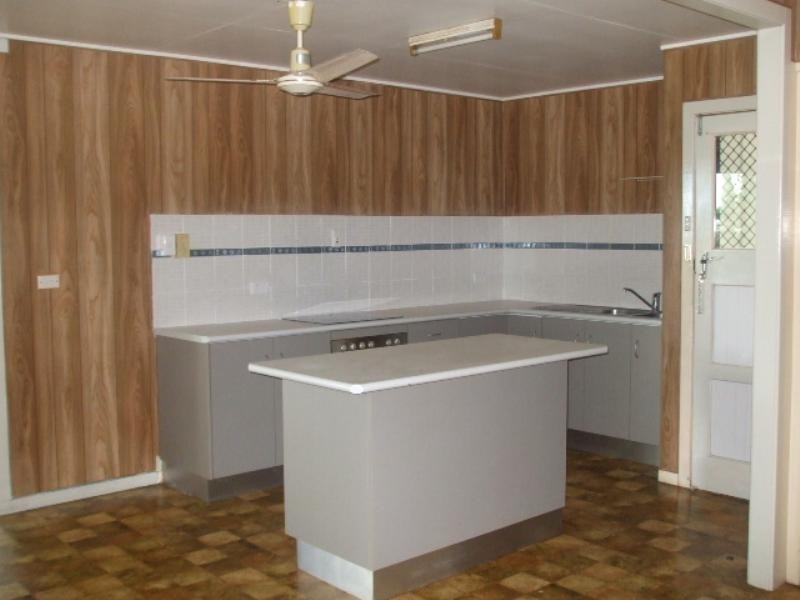 9 Robertson Street, Ingham QLD 4850