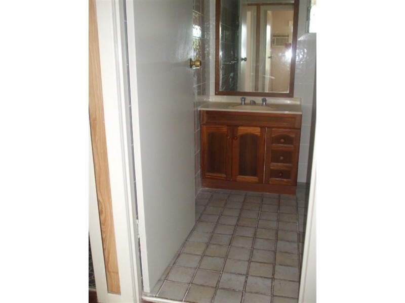 9 Robertson Street, Ingham QLD 4850