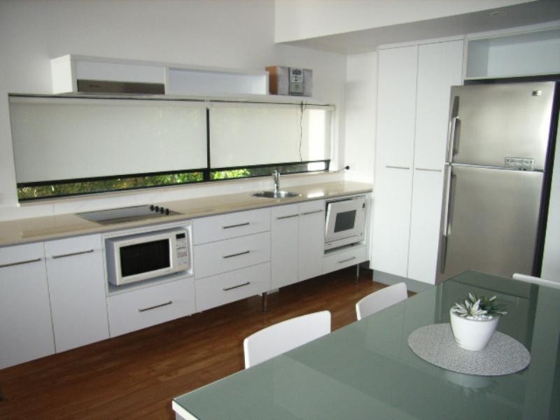 8-10 Poinciana Boulevard, Cardwell QLD 4849