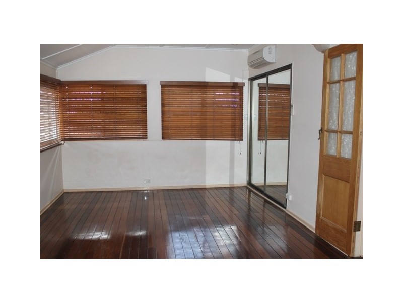 1 Moretti Street, Ingham QLD 4850