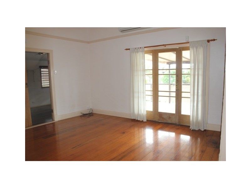 1 Moretti Street, Ingham QLD 4850