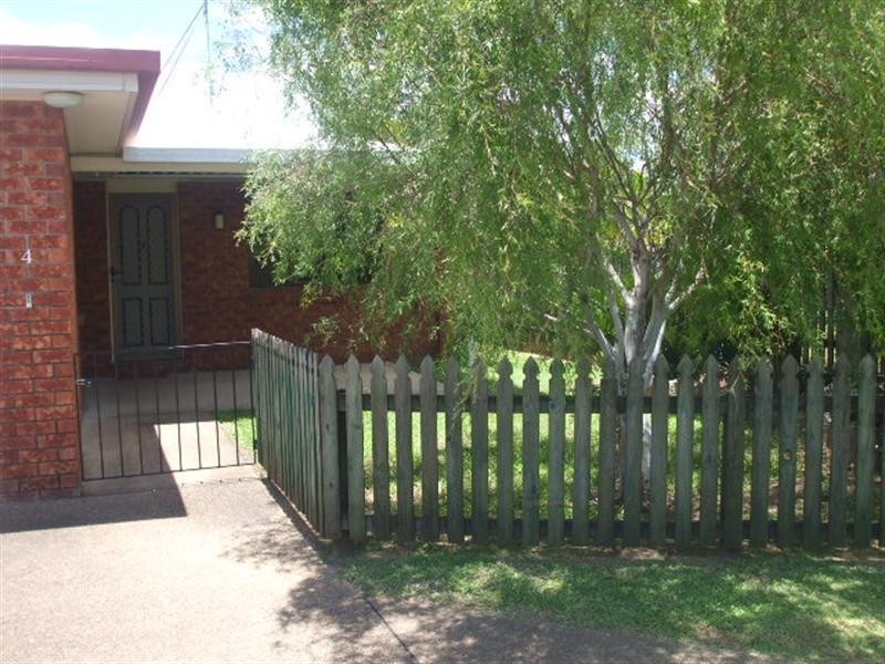 4/15 Lynn Street, Ingham QLD 4850