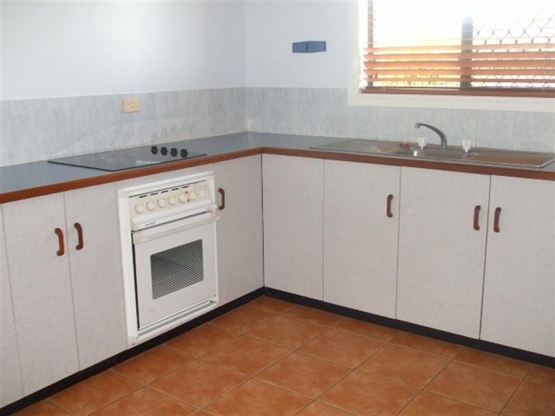 4/15 Lynn Street, Ingham QLD 4850