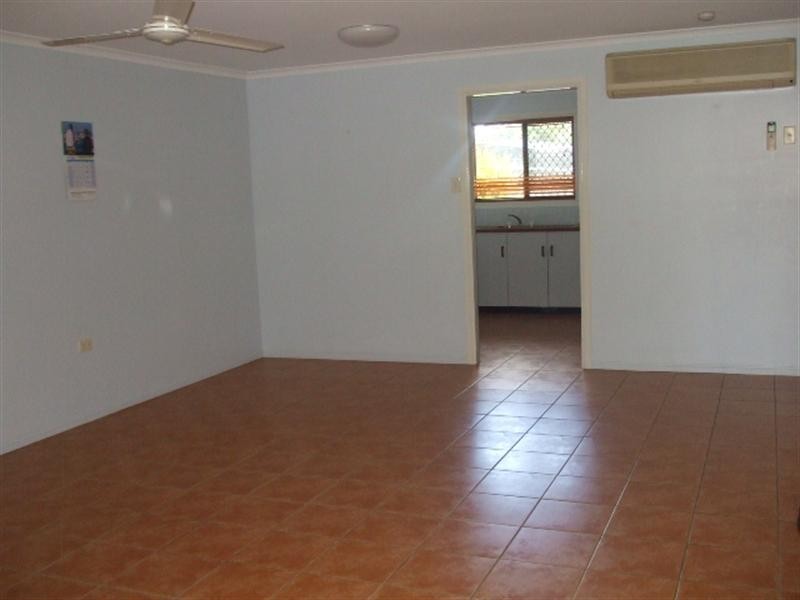 4/15 Lynn Street, Ingham QLD 4850