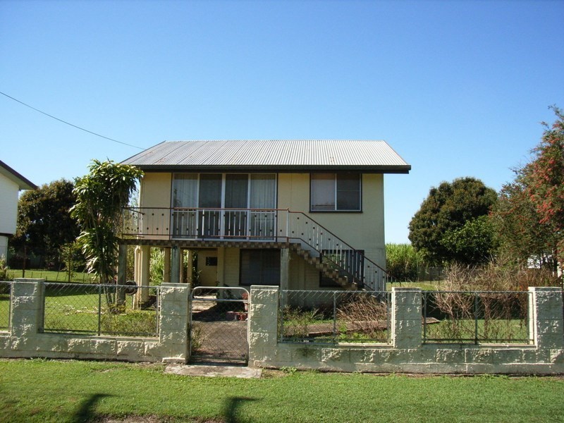 13 Spencer Street, Macknade QLD 4850