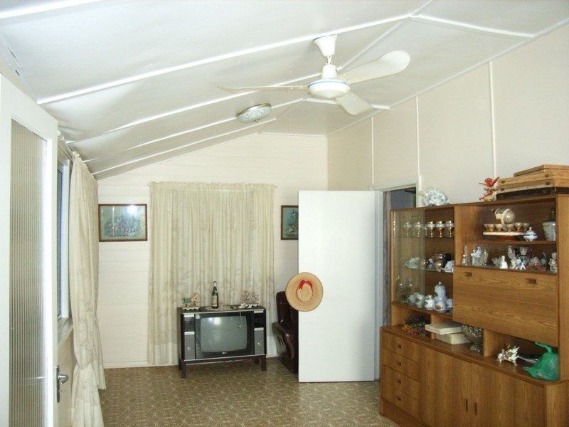 13 Spencer Street, Macknade QLD 4850