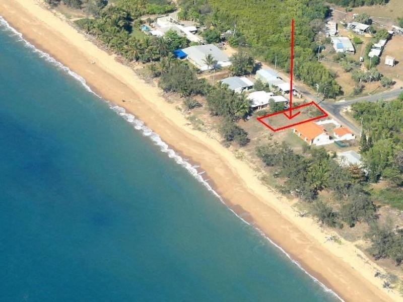 30 The Esplanade, Forrest Beach QLD 4850