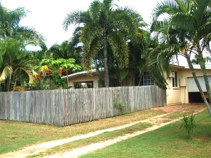 9 Bauhinia Street, Forrest Beach QLD 4850
