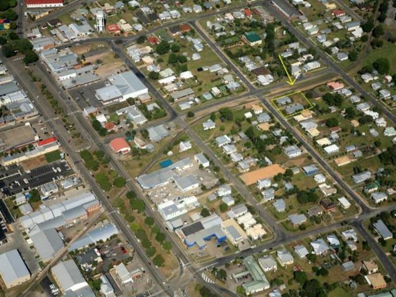 25 Warren Street, Ingham QLD 4850