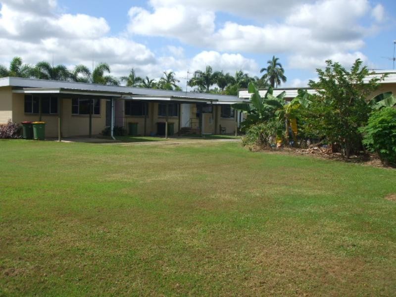 25 Warren Street, Ingham QLD 4850