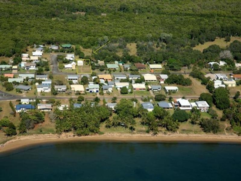 52 Carr Crescent, Lucinda QLD 4850