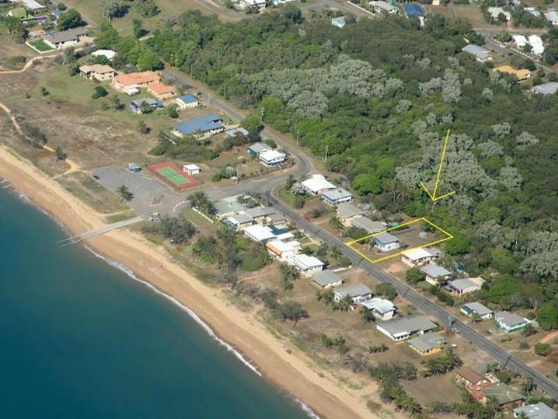 9 Allamanda Avenue, Forrest Beach QLD 4850