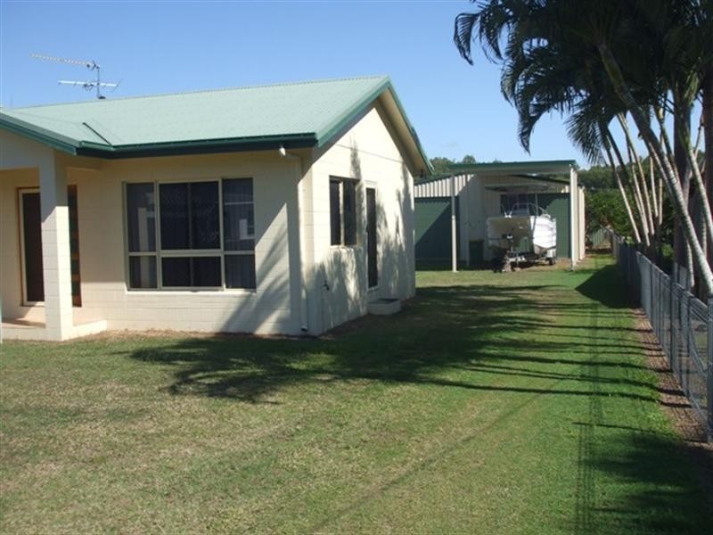 Taylors Beach QLD 4850