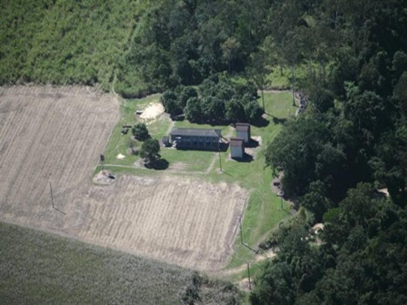 2 Abergowrie Road, Abergowrie QLD 4850