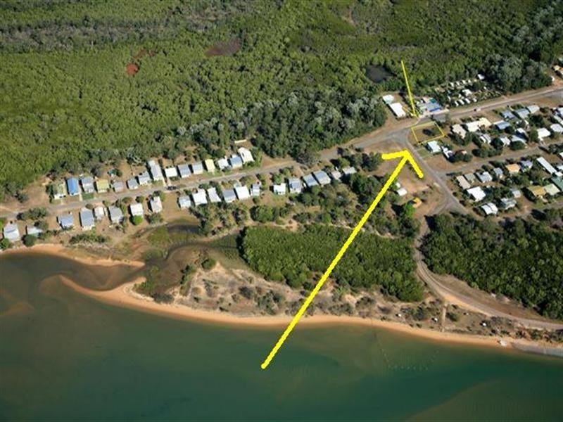 1 Groper Street, Taylors Beach QLD 4850