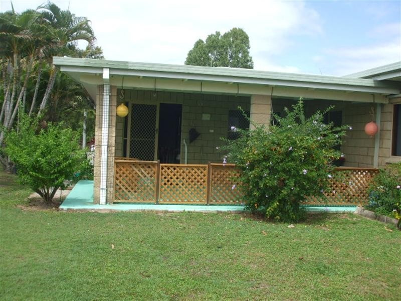 2 Pearson Street, Lucinda QLD 4850