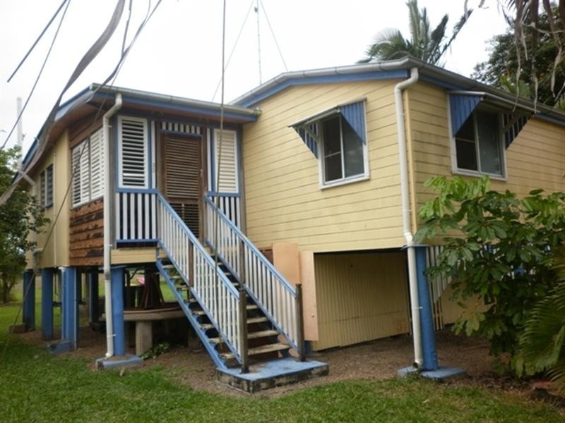 30 Fulton Drive, Bemerside QLD 4850