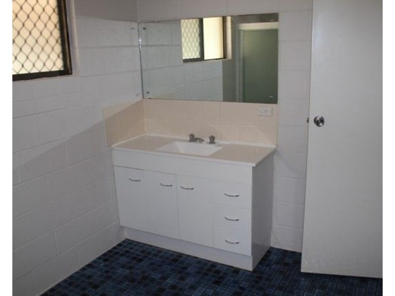 237 Beatts Road, Forrest Beach QLD 4850