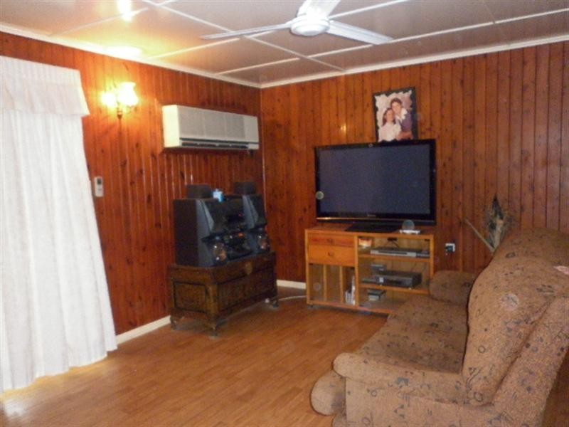 9 Perkins Street, Ingham QLD 4850