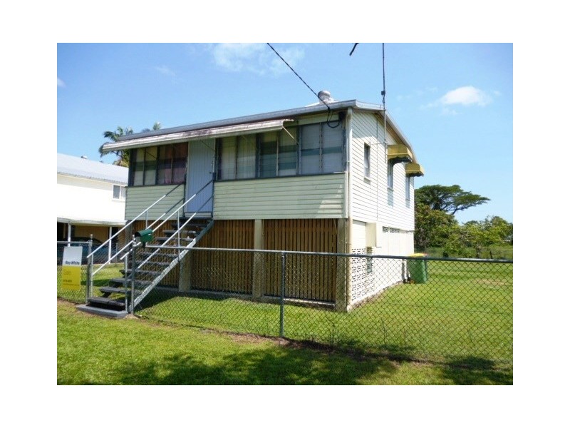 10 Dickson Street, Ingham QLD 4850