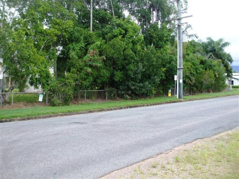 20 Patterson Parade, Lucinda QLD 4850