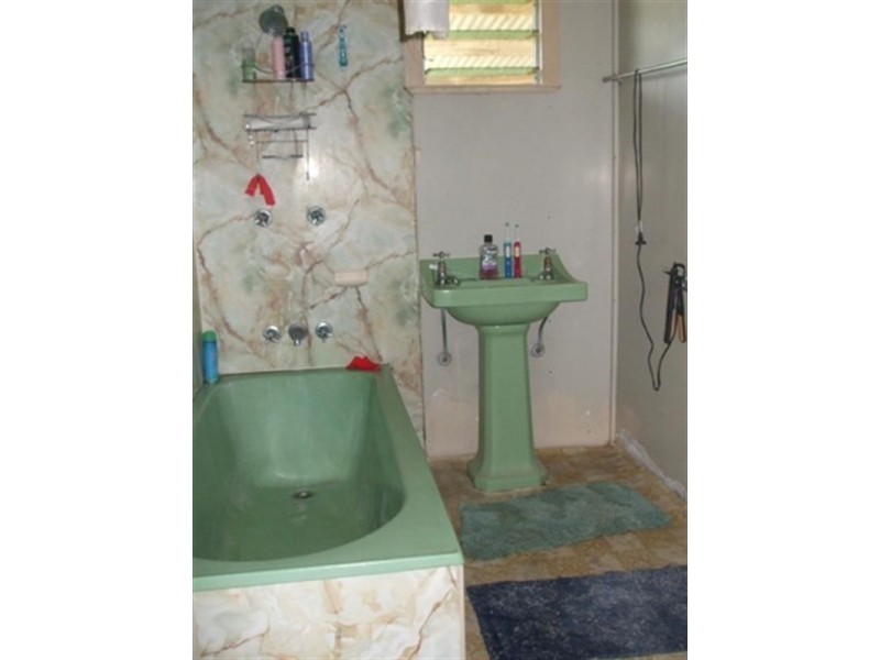 14 Peri Street, Toobanna QLD 4850