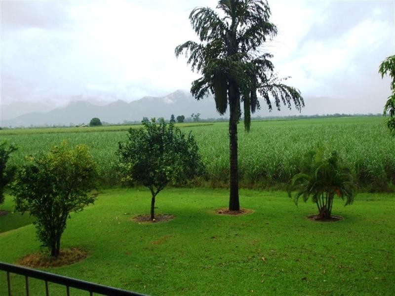 65 Fulton Drive, Bemerside QLD 4850