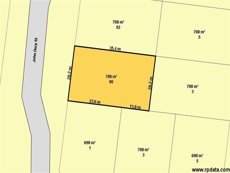 90 John Dory Street, Taylors Beach QLD 4850