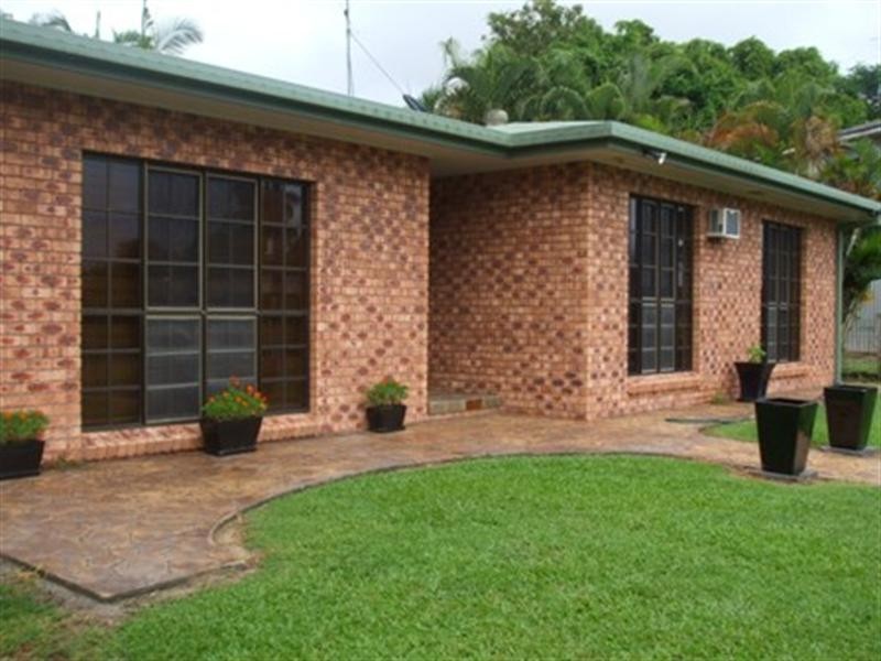 13 Britton Street, Trebonne QLD 4850