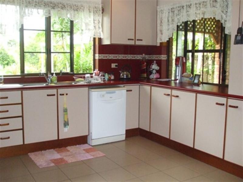 13 Britton Street, Trebonne QLD 4850