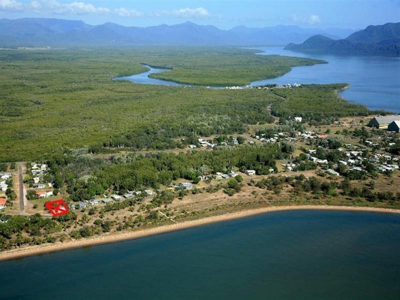 62 Patterson Parade, Lucinda QLD 4850