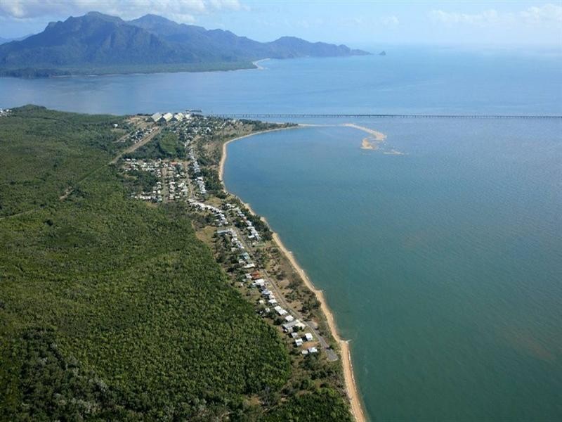 7 Bruce Parade – Units, Lucinda QLD 4850