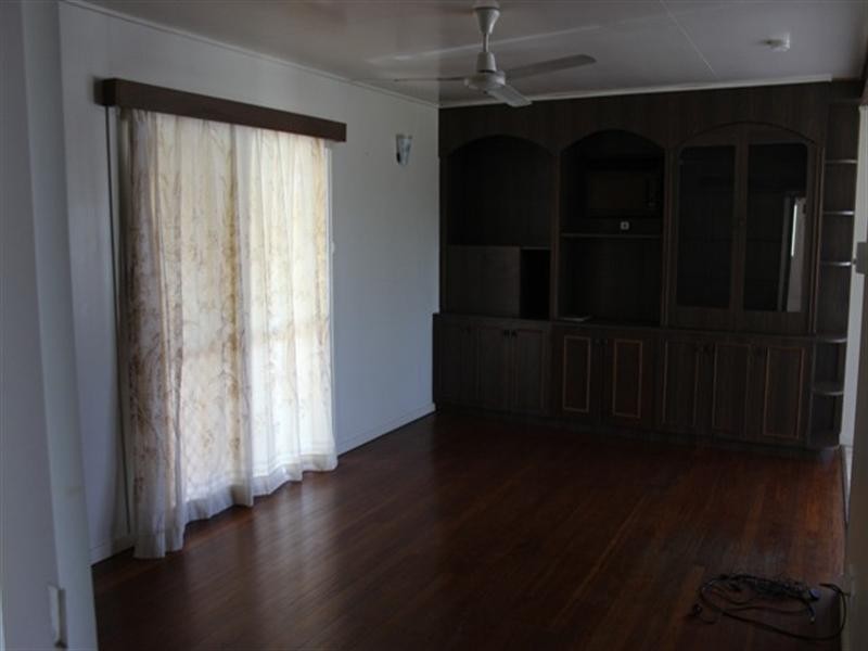 8 Gard Street, Ingham QLD 4850