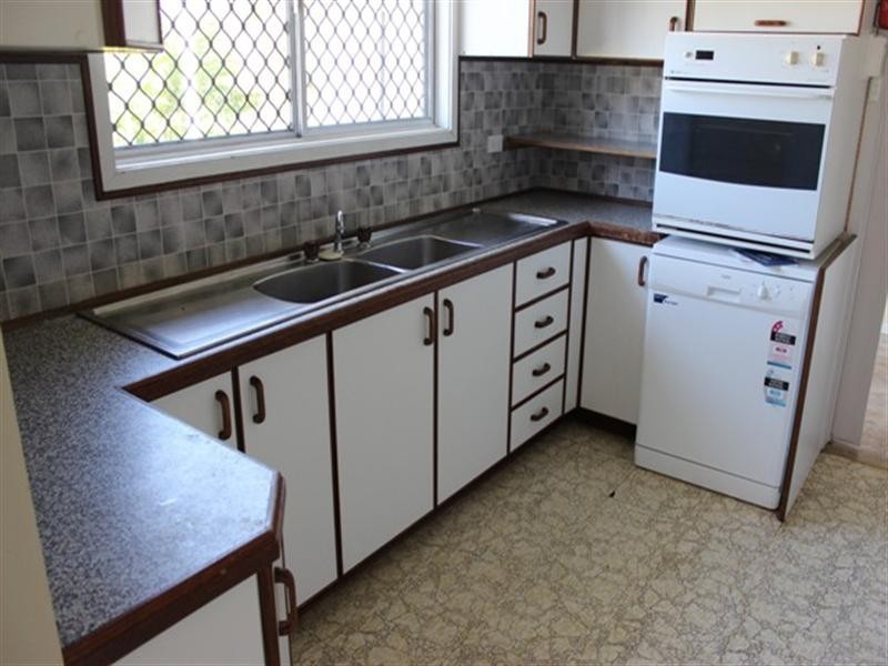 8 Gard Street, Ingham QLD 4850