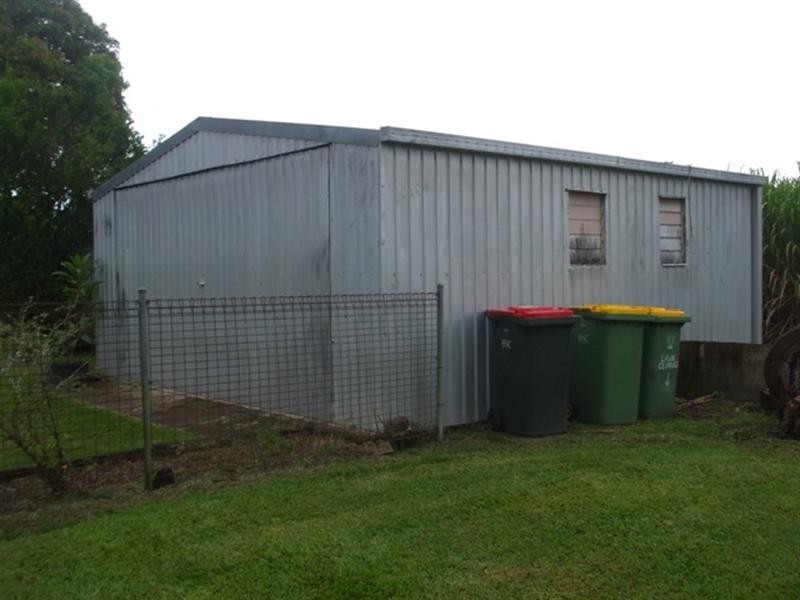 15 Spencer Street, Macknade QLD 4850